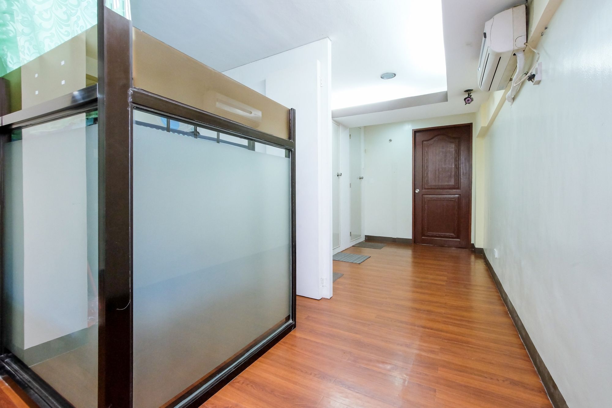 Zen Hostel Quirino Ave. Malate Manila Exterior photo